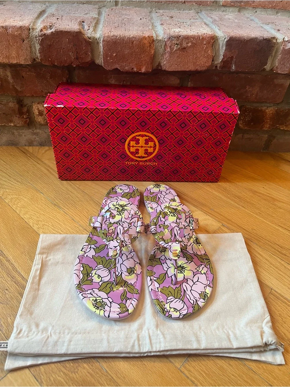 Tory Burch Lavender Purple Floral Printed Patent Leather Miller Sandals